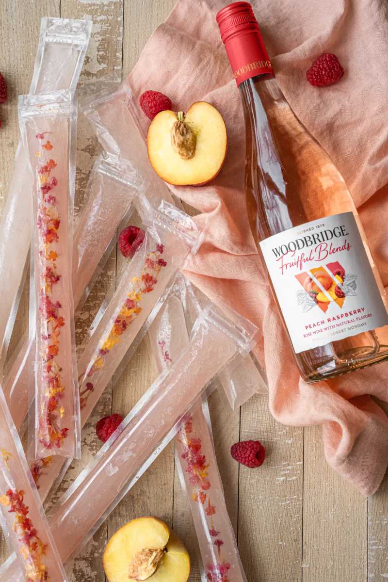 Woodbridge Fruitful Blends Peach Raspberry