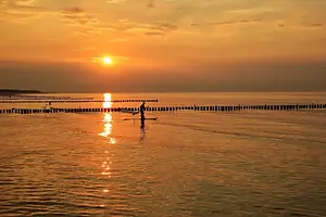 sunset-8283538_1280.webp