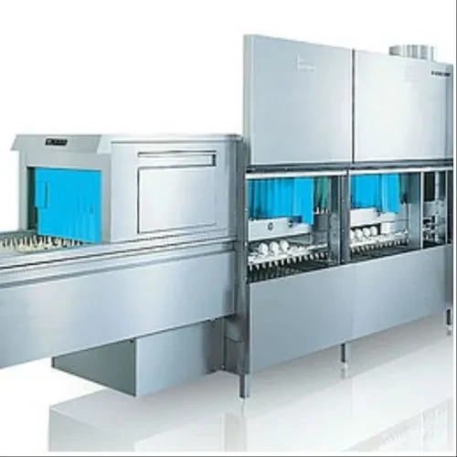 Meiko Upster B 230 VAP - Flight type dishwashing machines- 3500 plates/hr