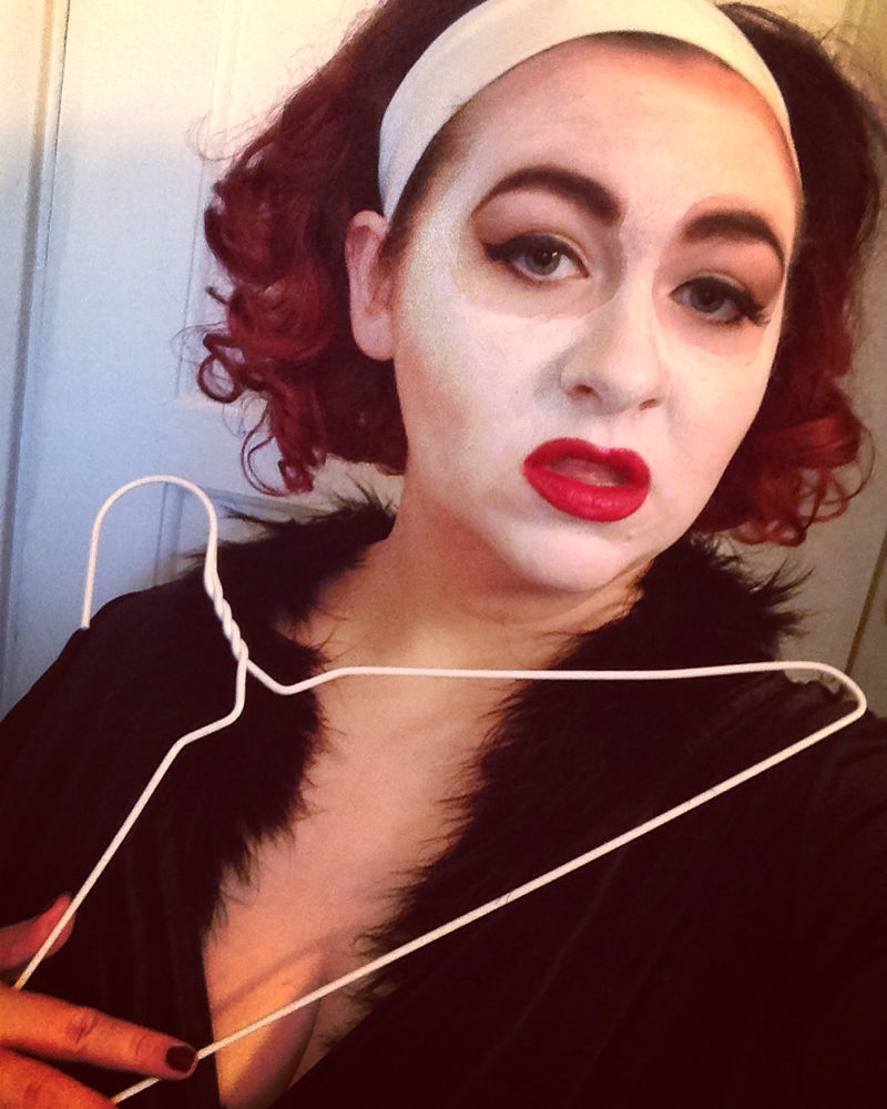 mommie dearest costume