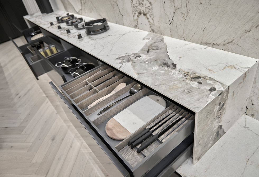 Nuuma N90 kitchen with integrated appliances and linear flow