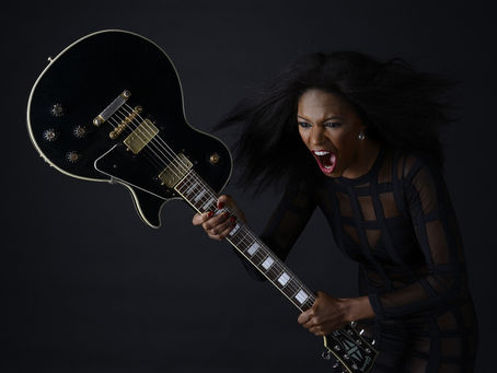 Como se tornar um guitarrista melhor? Confira 7 hábitos para te ajudar a evoluir.