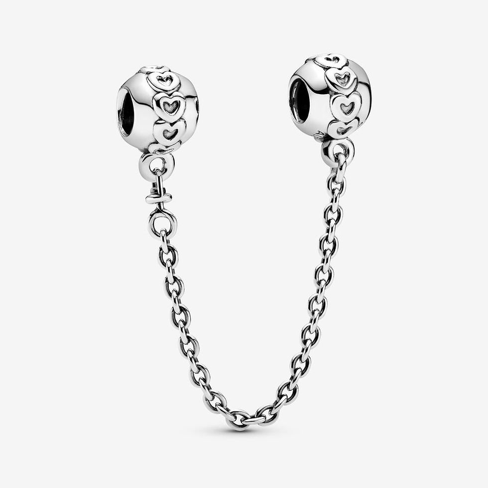 PANDORA- Band of Hearts Safety Chain Charm