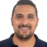 Headshot 2 (1)_edited.png