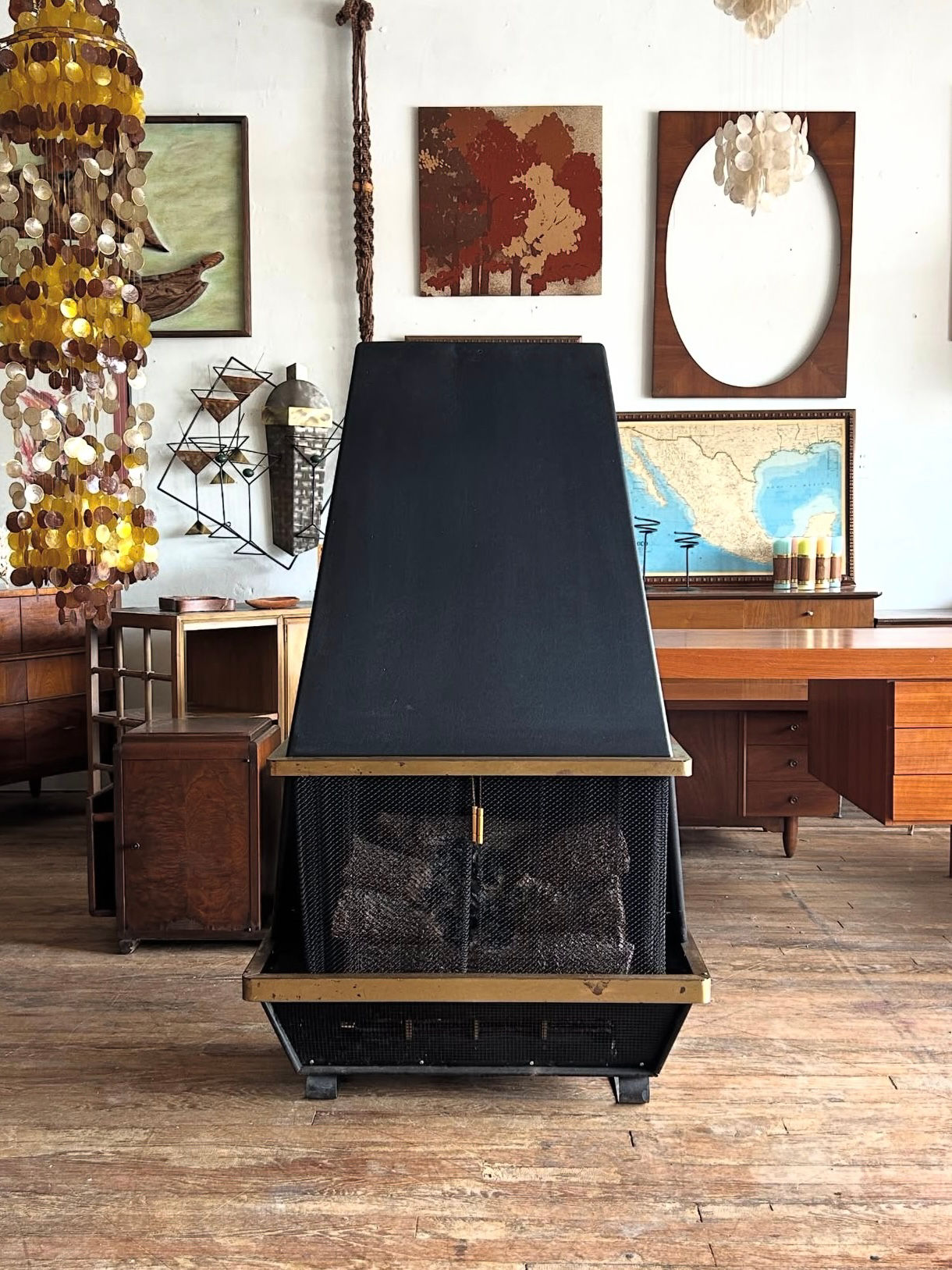 MCM Arvin Industries Faux Electric Fireplace