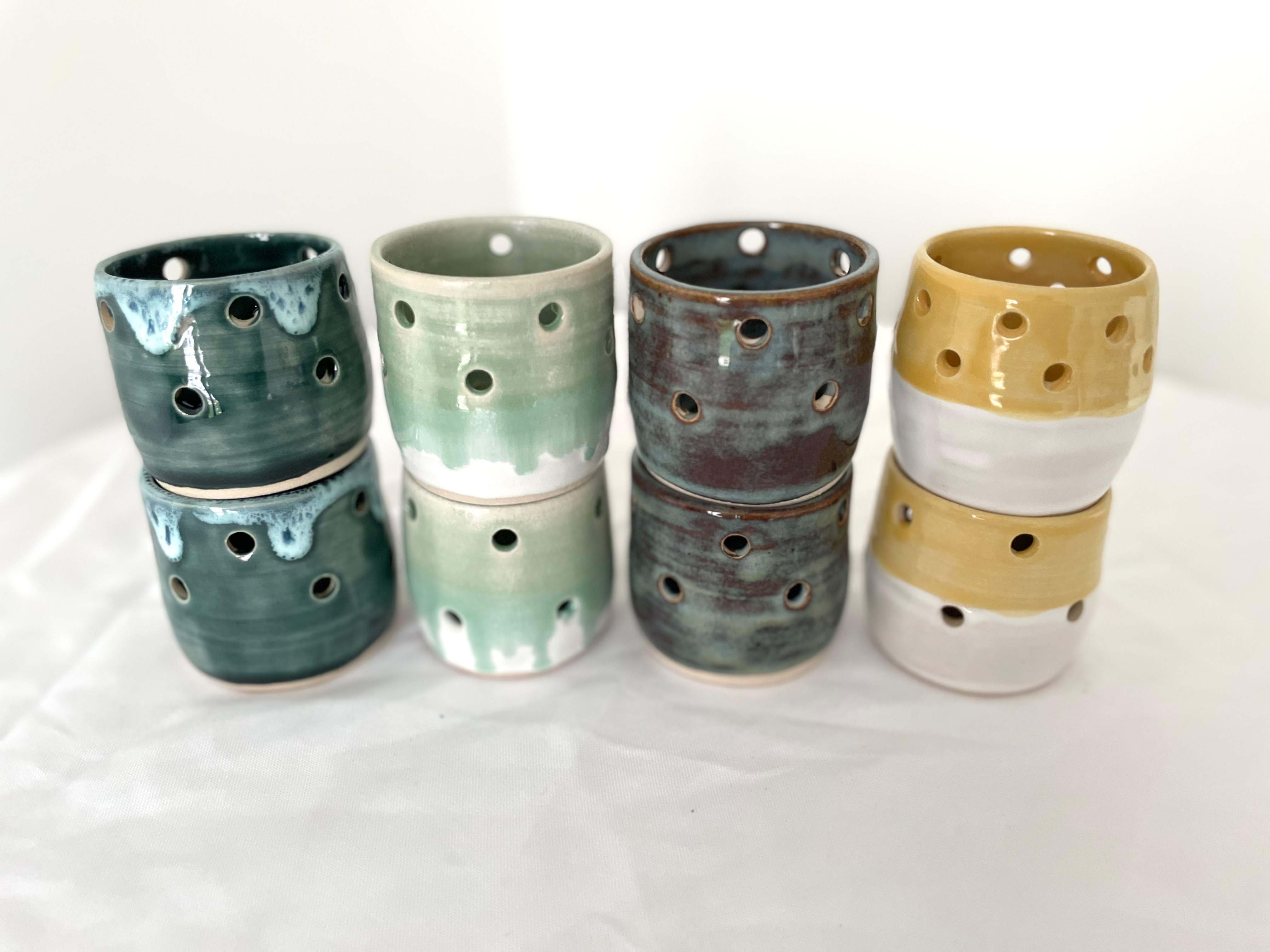 Tealight holder