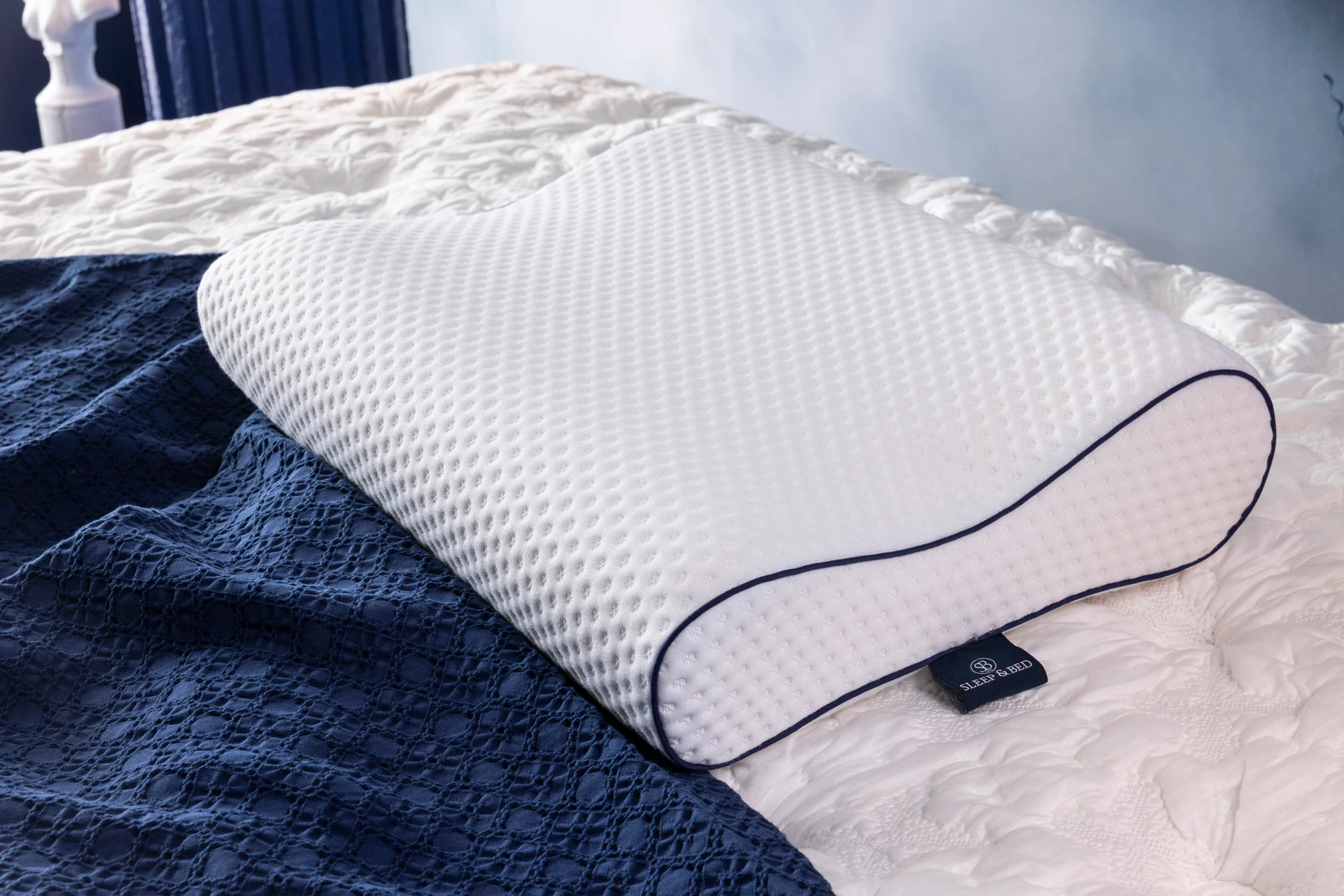 مخدّة كونتور Sleep & Bed