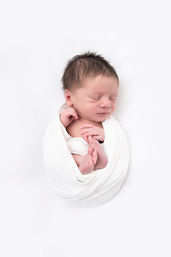 Newborn Photo Session - Newborn Photo Shoot - Bracknell - Photography - Photo shoot - Berkshire