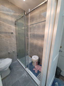 shower door (1).jpg