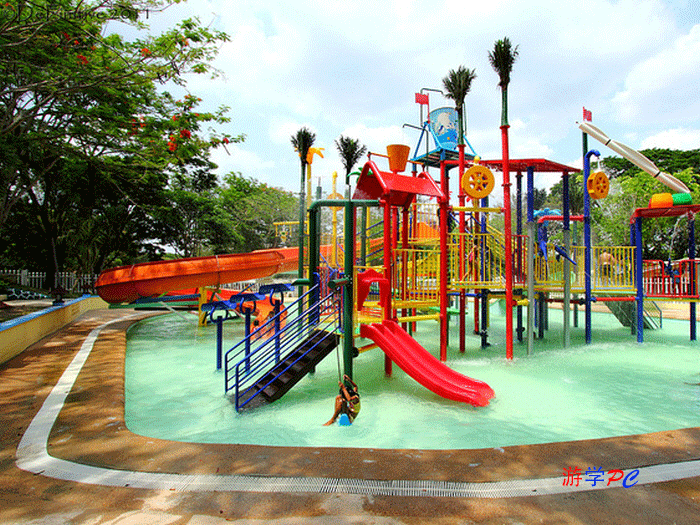 Water Park (1).gif