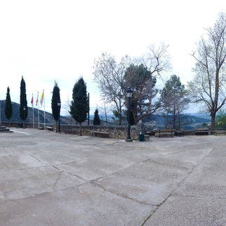 Patios exteriores (Patio frontal y patio trasero)