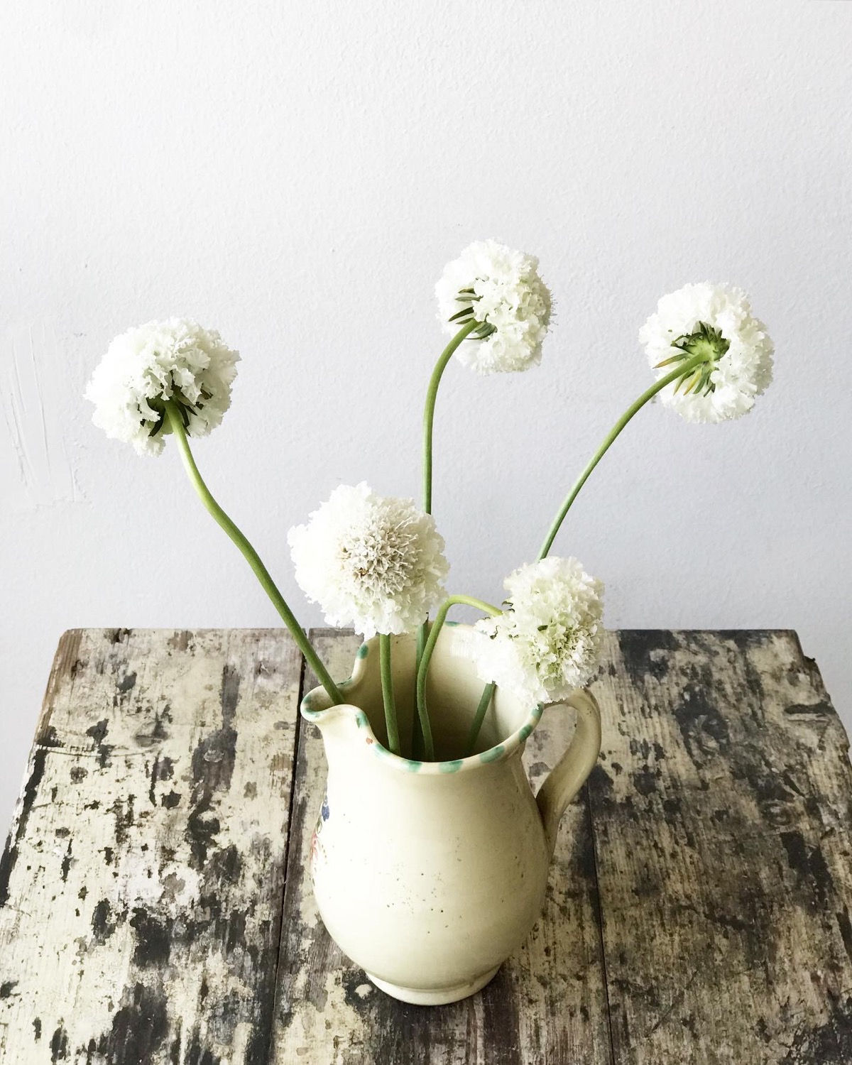 Antica brocca in terracotta smaltata 