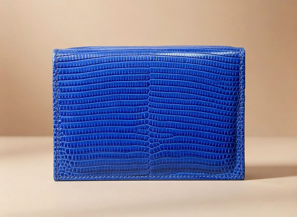 Blue Ombre Lizard Card Fold