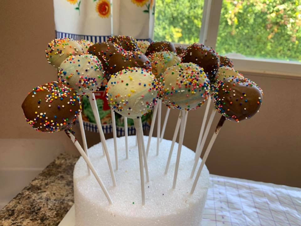 Thumbnail: Cake Pops