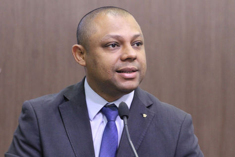 Deputado Soldado Noelio apresenta parecer favorável ao projeto que autoriza porte de arma para Oficiais de Justiça