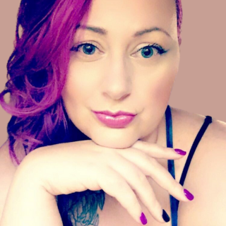 profile photo editor Bex Montgomery
