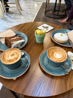 Route 7 Café Food / drink