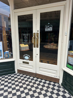 Waterstones Café Exterior