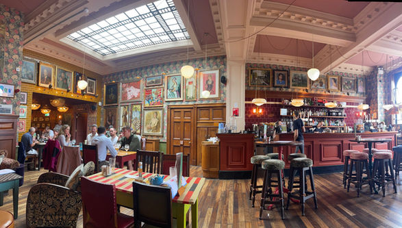 Morro Lounge Interior