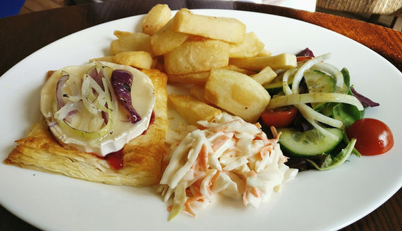 Kings Arms Food / drink