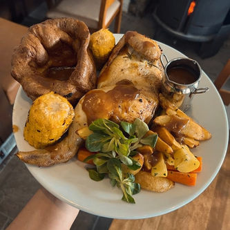 The Auld Smiddy Inn Food / drink