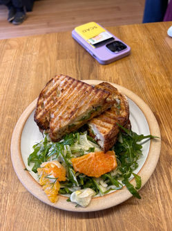 Five Acres Food / drink