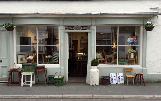 Nook Antiques Exterior