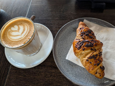 Dyrrah Coffee & Pizza Food / drink
