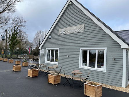 Carlé's Coffee Exterior