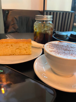 Cloud Coffee Bar Food / drink