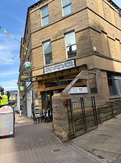 the den Exterior