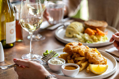 The Hest Bank Food / drink