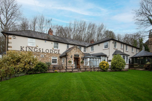 The Kingslodge Inn Exterior