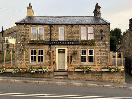 The Craven Heifer, Addingham Exterior