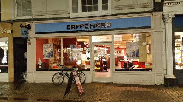 Caffè Nero Exterior