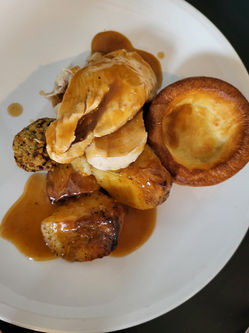 Drovers Arms Food / drink