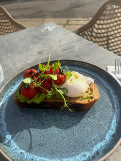 No 5 Angel Hill Food / drink