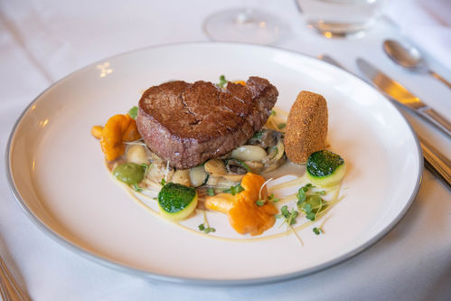 Rowan Tree Country Hotel Food / drink