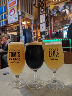 Major Tom's Social Food / drink