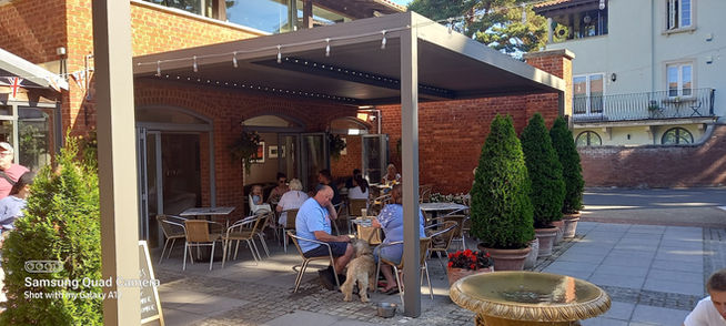 Compton Acres Café & Tea Rooms Exterior