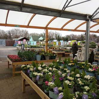 Hillier Garden Centre Lechlade Exterior