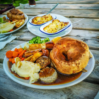 The Crown Inn Gayton Food / drink