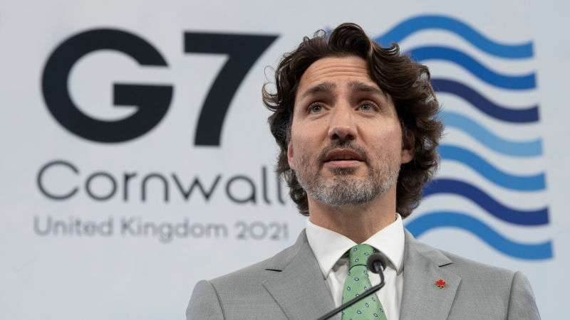 Trudeau y la delegación canadiense regresan a Canadá después de su viaje al extranjero.