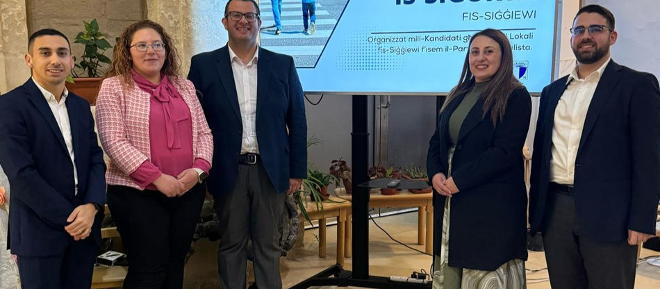 Djalogu. Djalogu. Djalogu.