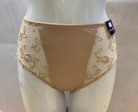 PrimaDonna Odeon Full Brief