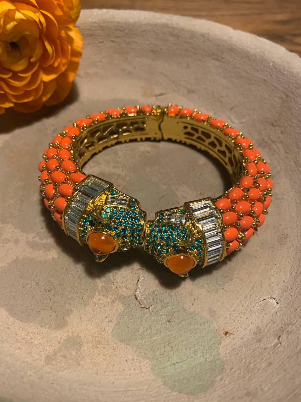 Thumbnail: Faux coral 80s vintage bracelet