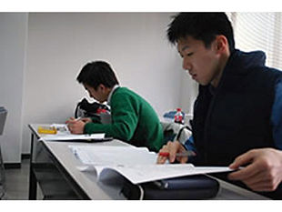 和歌山コンピュータビジネス専門学校授業風景