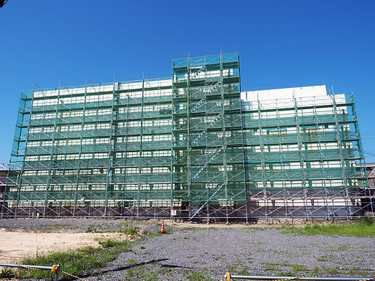 改修工事中のビル