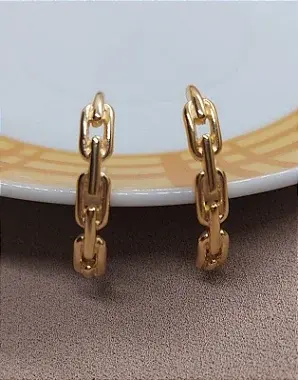 Brinco Ear Hook Corrente