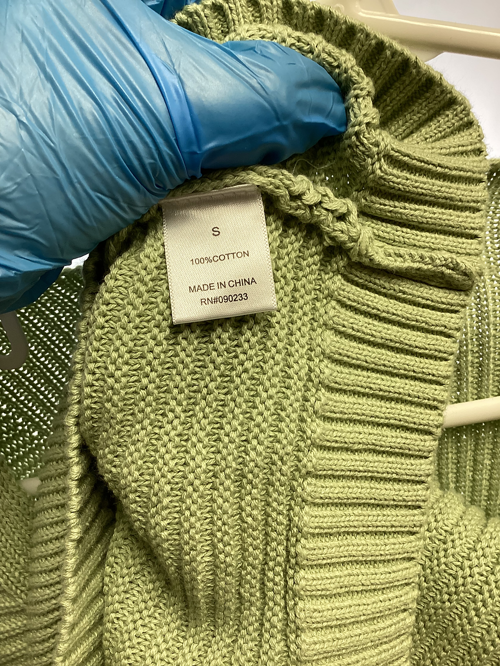 Thumbnail: LA Hearts Sweater Size S